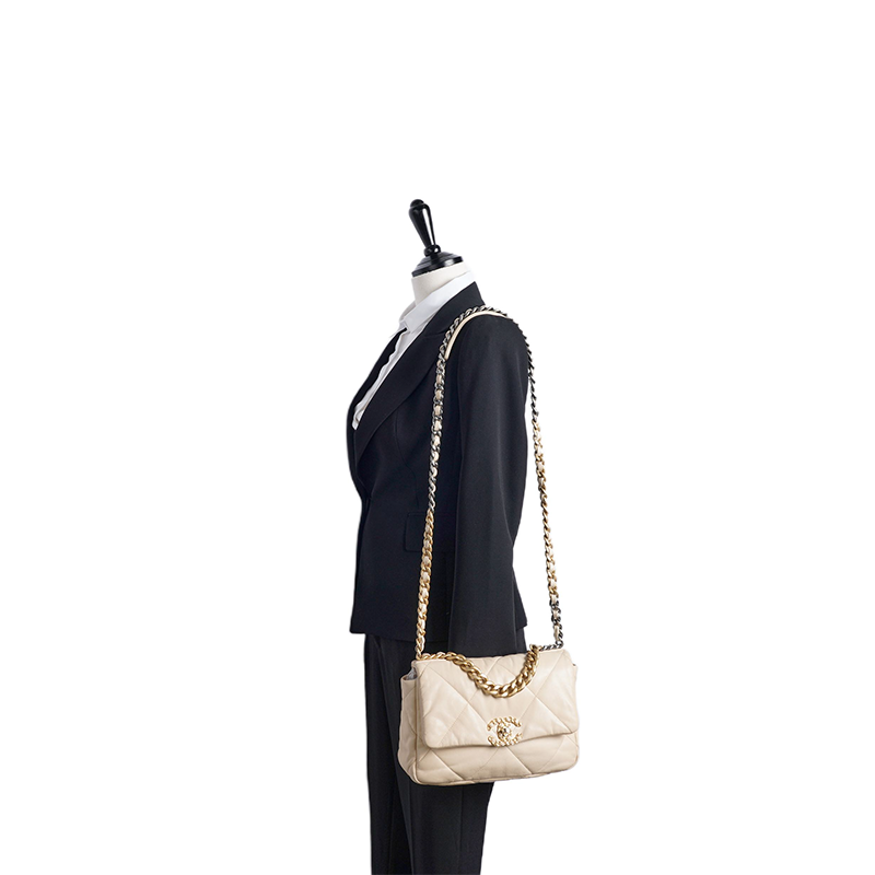 CHANEL Ivory 19 Flap Chain Medium Shoulder Bag 118577956 | eBay 