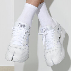 [국내배송] 메종마르지엘라 S57WS0429 P4376 T1003 MM x 리복 클래식 타비 스니커즈