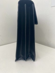 프라다 비즈니스 서류가방 썸네일 4
