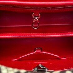  루이비통 카퓌신 MM 핸드백 레드 M92803 썸네일 4