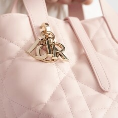 디올 Dior Toujours 버티컬 나노 토트백 S6100OSNW_M413 썸네일 2