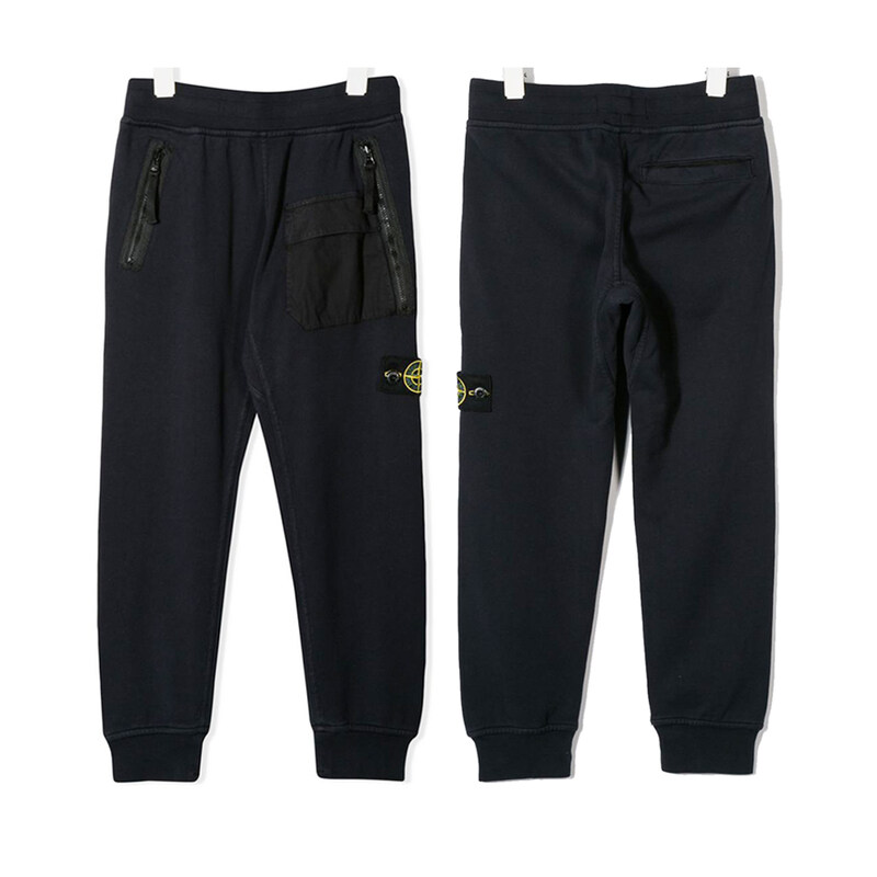 키즈 와펜 지퍼 포켓 트레이닝 바지 701662240 V0020 - Stone Island