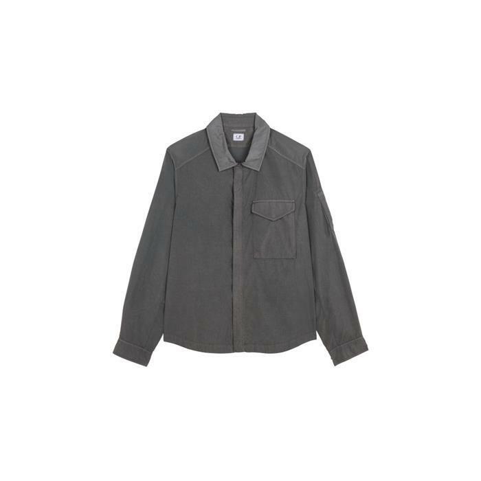 [국내발송] 25SS CP컴퍼니 크롬 R 풀 짚 오버셔츠 18CMOS095A 005904G 935 - CP company