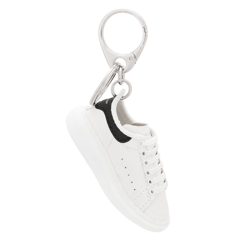 24SS 오버솔 스니커즈 키링 화이트 609203 H640N 9074 - Alexander McQueen