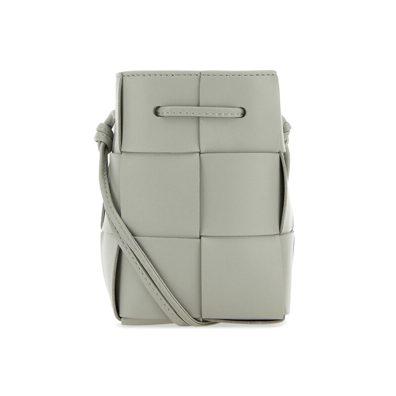 25SS 카세트 인트레치아토 숄더백 680217 VCQC4 1556 - Bottega Veneta