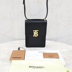 [럭스유] 버버리 블랙 스무스 금장 로빈 미니 숄더백 80330421 썸네일 6