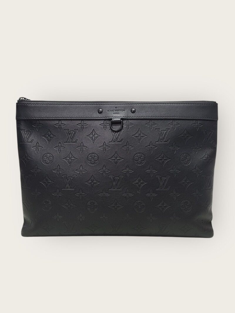 [중고명품/루이스잇] 루이비통 블랙 포쉐트 모노그램 섀도우 클러치백 - Louis Vuitton