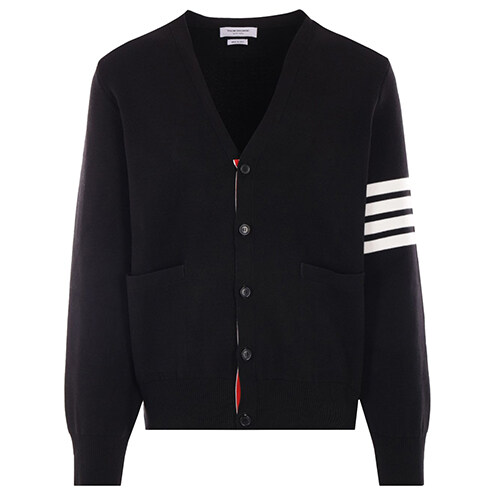 [톰브라운] MKC171A 00219 001 밀라노 스티치 브이넥 가디건 블랙 남성 가디건 / TJ - Thom Browne