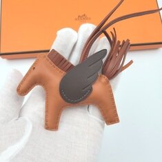 에르메스 로데오 페가수스 PM 가방 키링 백 참 액세서리 장식 H083010CABV 썸네일 7