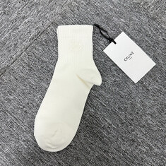 논현 더팩토리 25SS 셀린느 트리옹프 로고 자수 면 양말 / 화이트 (2AT6A814X 00GT) 썸네일 1