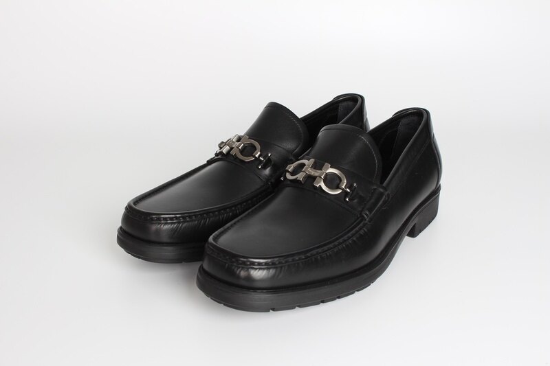 페라가모 간치니 남성로퍼 블랙 9.5(285) - Salvatore Ferragamo