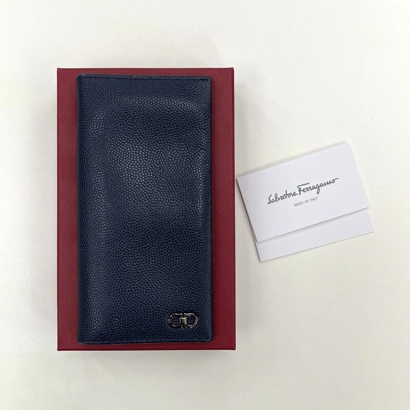 [더럭스] 페라가모 남성 장지갑 네이비 - Salvatore Ferragamo