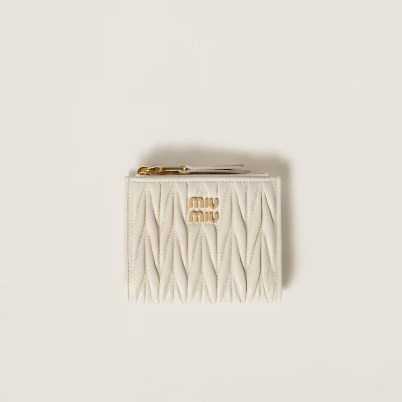 미우 미우 화이트 램스킨 여성 반지갑 5ML024 2FPP F0009 - Miu Miu
