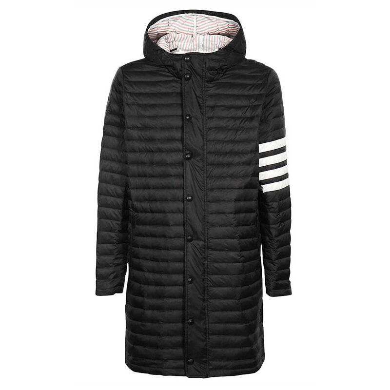 톰브라운 25FW 사선 다운필 후드 패딩 자켓 블랙 MOD013X 05411 001 - Thom Browne
