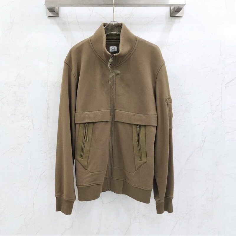 [럭스유] (새상품) L / CP컴퍼니 로고 패치 집업 자켓 - CP company