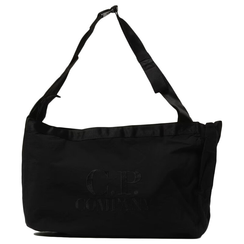 CP 25SS 시그니처 로고 자수 숄더백 블랙 18CMAC227A 110188G 999 - CP company