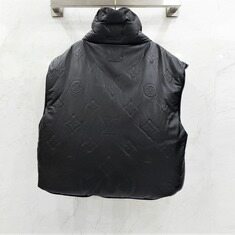 [럭스유] M / 루이비통 한정판 모노그램 보이 푸퍼 레더 조끼 썸네일 1