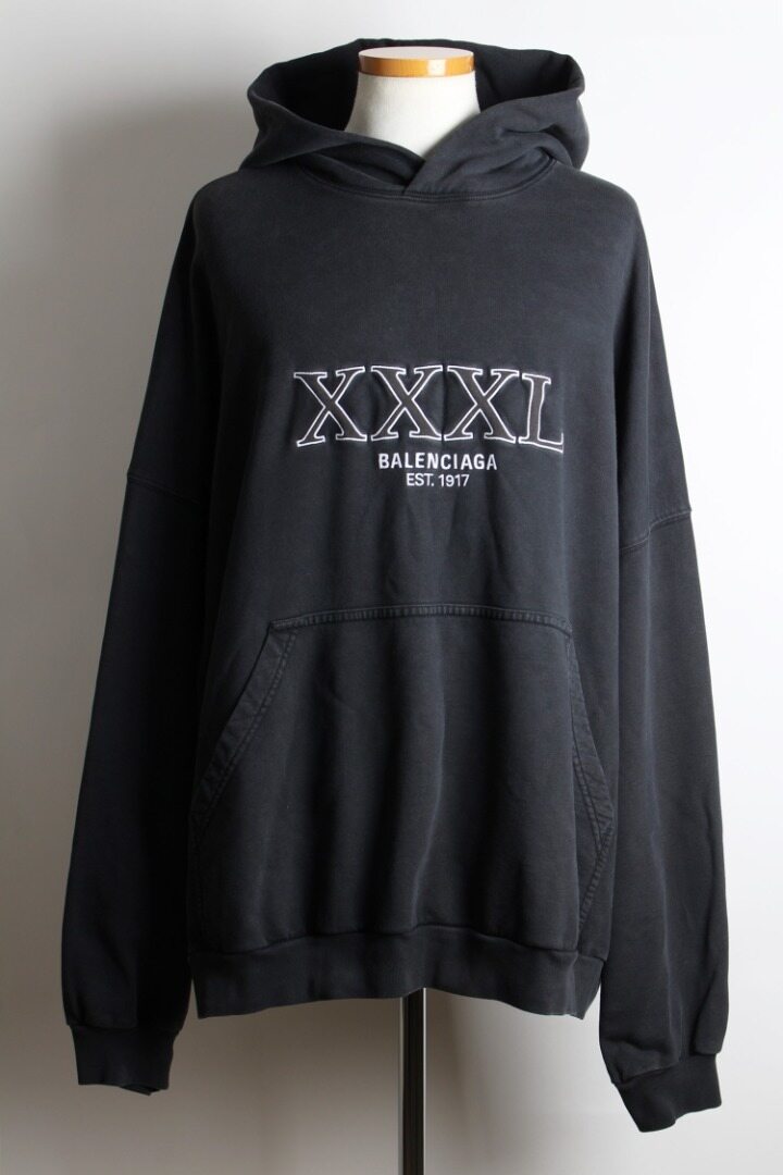 발렌시아가 XXXL 오버핏 후드티 블랙 1 - Balenciaga