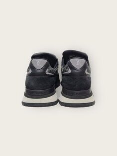 [중고명품/루이스잇] 8.5 / 루이비통 블랙 메쉬 LV 스웨이드 런어웨이 스니커즈 썸네일 6