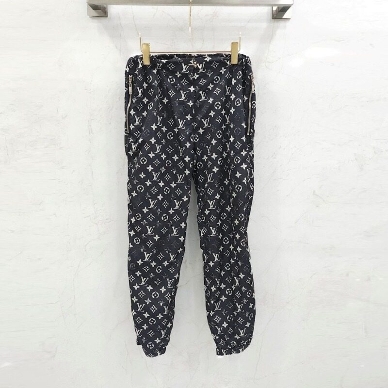 [럭스유] 36 / 루이비통 모노그램 나일론 팬츠 1A5O1L - Louis Vuitton