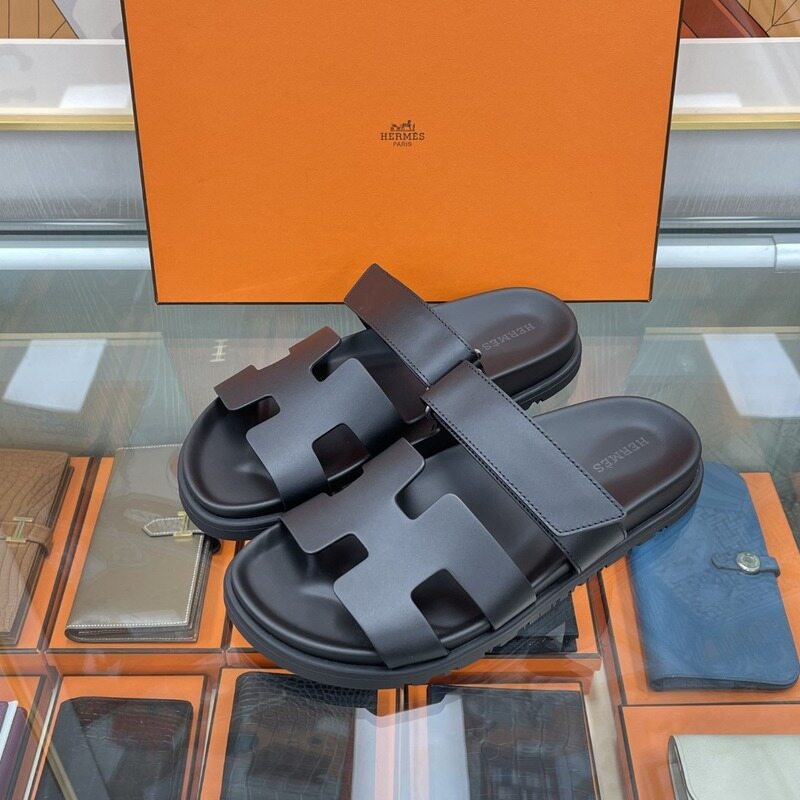 [더럭스] 에르메스 시프레 여성 샌들 슬리퍼 블랙 H222100ZH - Hermes