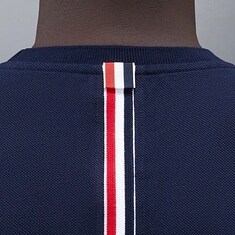 톰브라운 릴랙스핏 센터백 스트라이프 반팔티 MJS056A 00050 415 썸네일 3