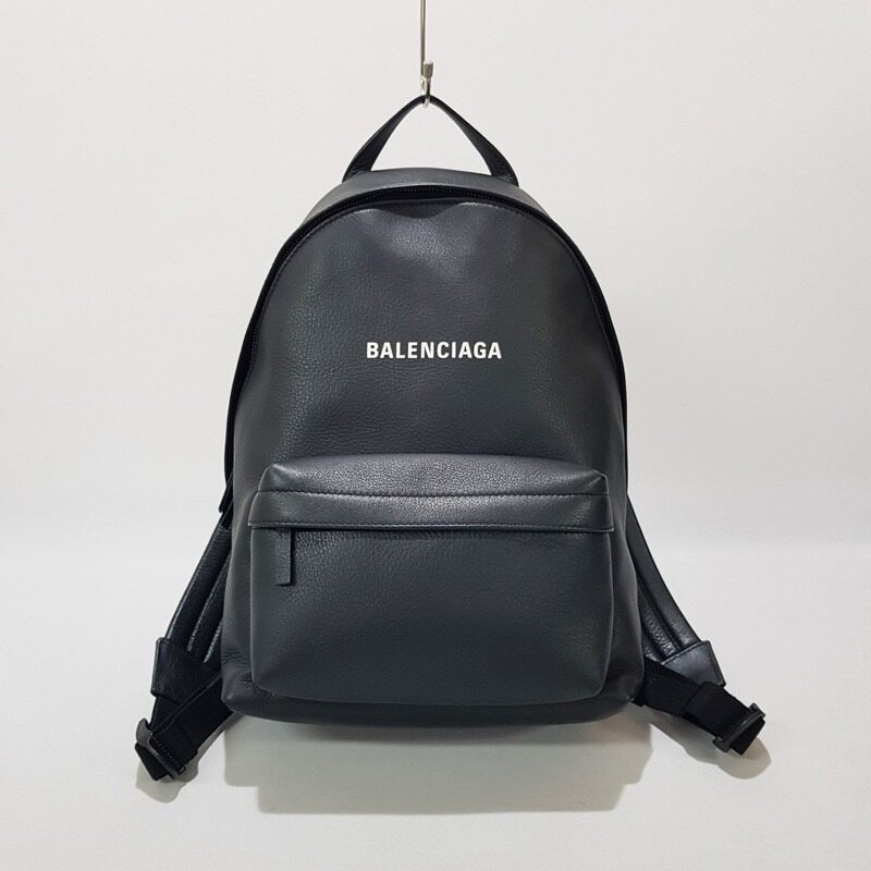 발렌시아가 에브리데이 로고 백팩 552379 - Balenciaga