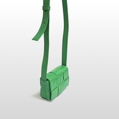 보테가 베네타 그린 카프스킨 공용 크로스백 1613607_667048 썸네일 1