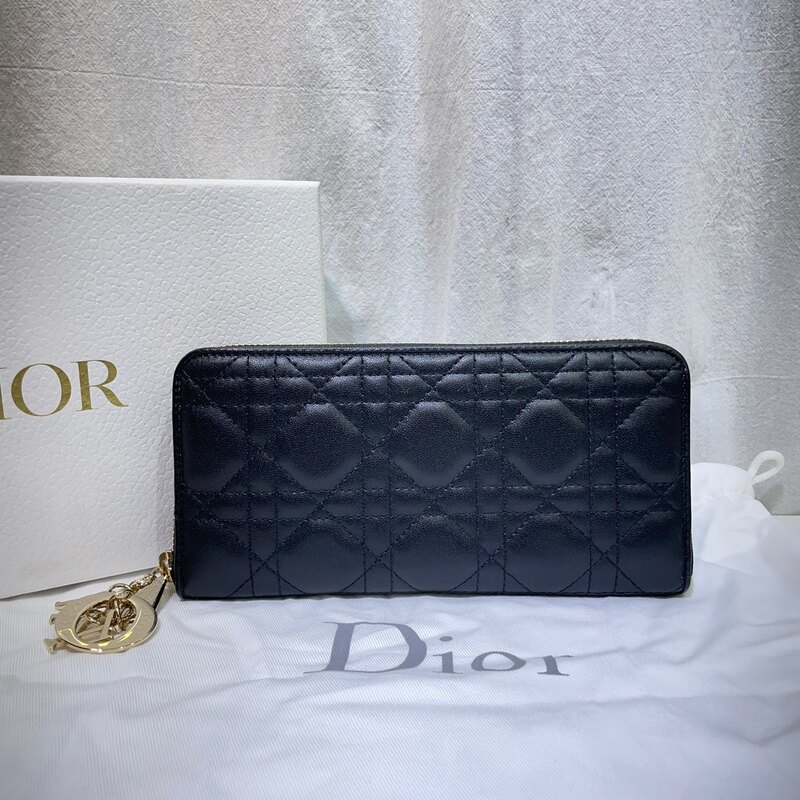 디올 레이디 보야저 까나쥬 블랙 장지갑 - Christian Dior