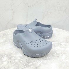 [럭스유] 5 / 루이비통 LV 샤크 클로그 그레이 1ACEXK 썸네일 2