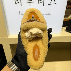 에르메스 오즈 켈리 시어링 스웨이드 여성 뮬 슬리퍼 네추럴 썸네일 3