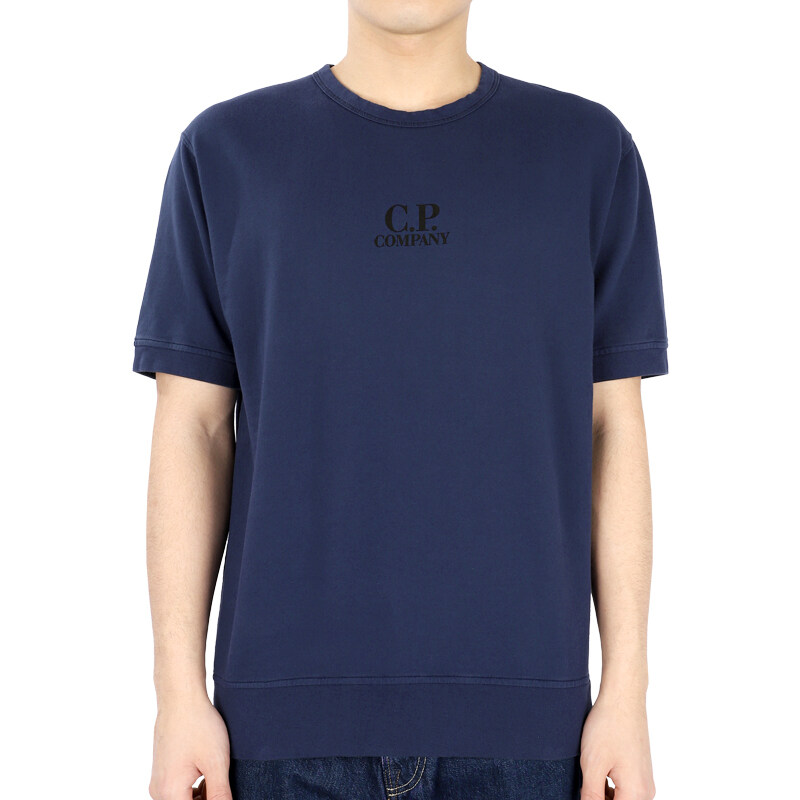 디몬트 23 S/S CP컴퍼니 남성 로고 프린팅 반팔(블루네이비) 14CMSS183A 002246G 868 - CP company