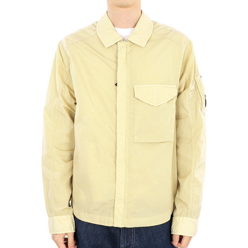 디몬트 23 F/W CP컴퍼니 남성 CHROME-R 셔츠 집업 자켓(베이지) 15CMOS041A 005904G 317 - CP company