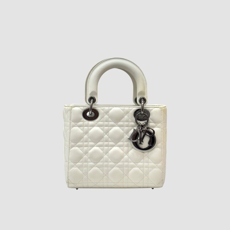 디올 레이디 디올 스몰 화이트 M0538 - Christian Dior