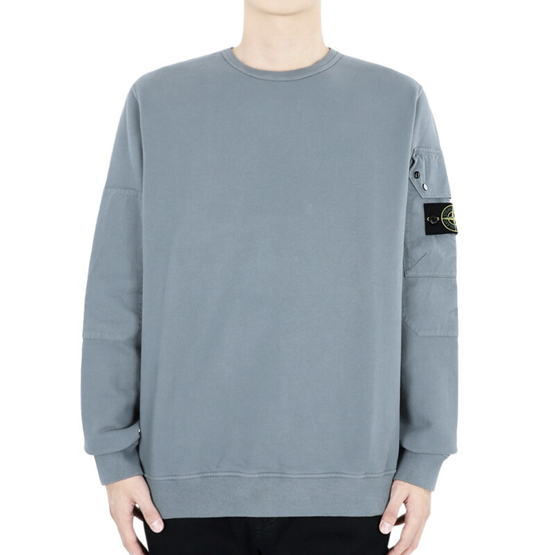 디몬트 스톤 남성 와펜 패치 포켓 라운드 맨투맨(블루그레이) 811563920 V0066 - Stone Island