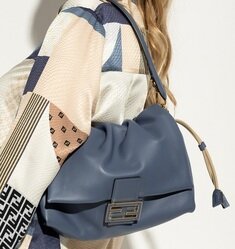 [비엔비명품관] FENDI 펜디 여성 미디엄 맘마백 숄더백 썸네일 3