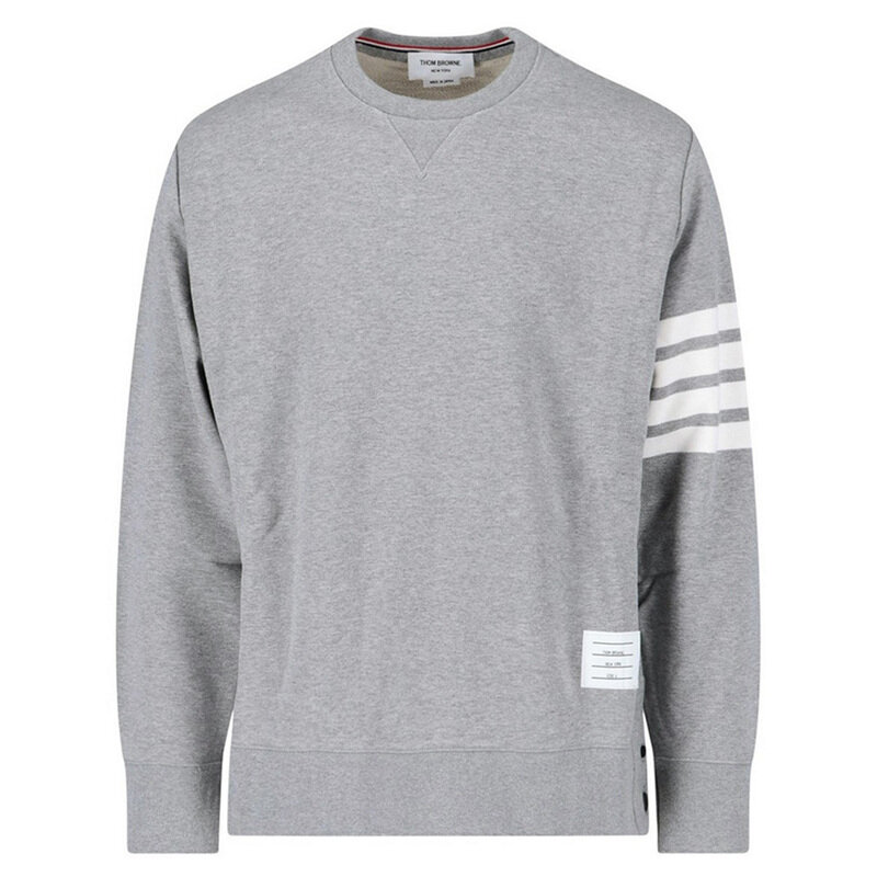 톰브라운 25FW 사선 완장 클래식 맨투맨 그레이 MJT021H 00535 068 - Thom Browne