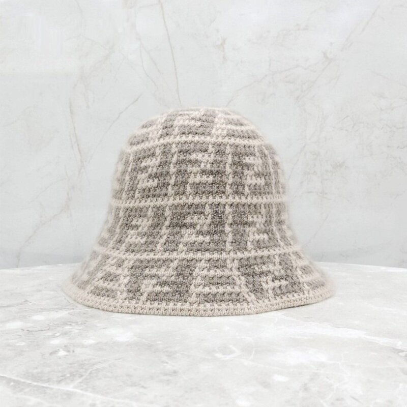 [럭스유] 펜디 FF 캐시미어 크로셰 버킷햇 S/M FXQ913 - Fendi