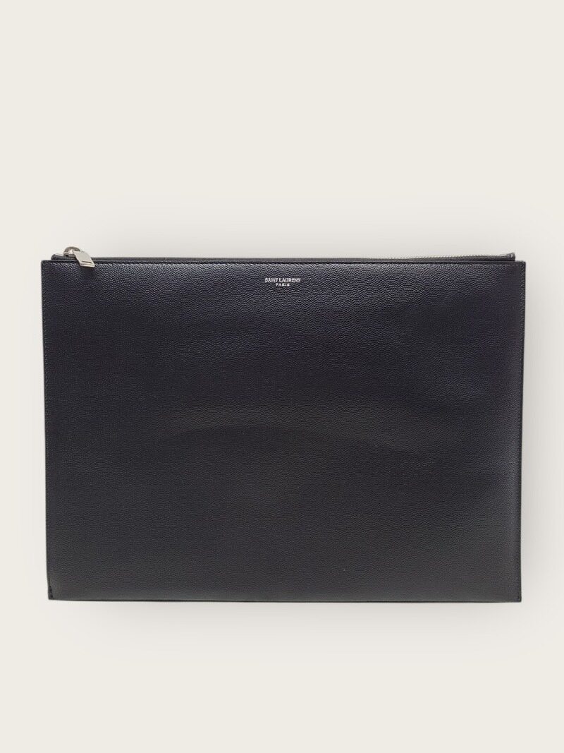 [중고명품/루이스잇] 생로랑 블랙 그랑 드 뿌드르 클래식 로고 클러치백 라지 - Saint Laurent