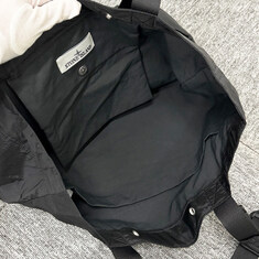 논현 더팩토리 25FW 스톤아일랜드 로고 패치 코티드 나일론 메탈 인 에코닐 토트백 (K2S159200013 S0251 V0029) 썸네일 5