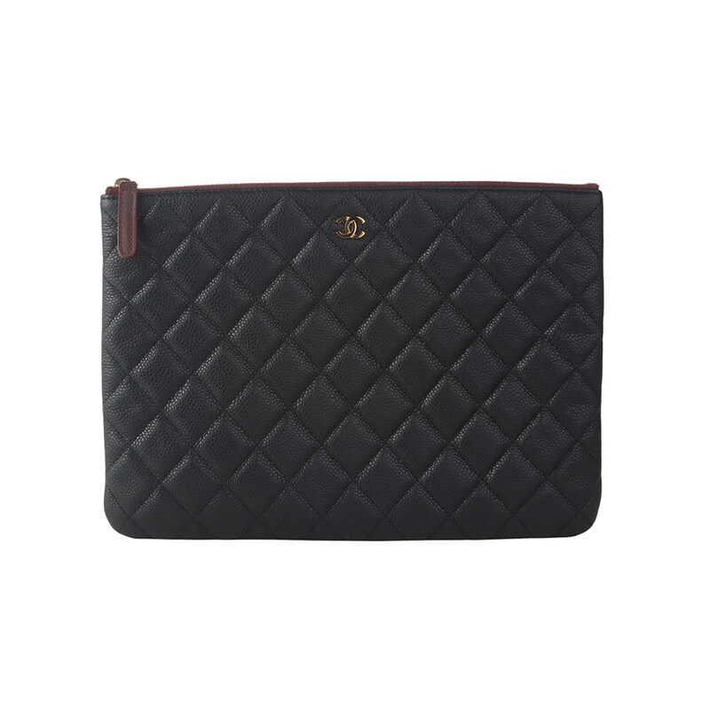 샤넬 A82545 캐비어 클러치 금장 뉴미듐 35864-3 - Chanel
