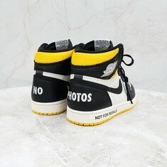 [럭스유] (새상품) US7 / 나이키 X 조던1 레트로 하이 낫 포 리세일 바시티 메이즈 썸네일 4