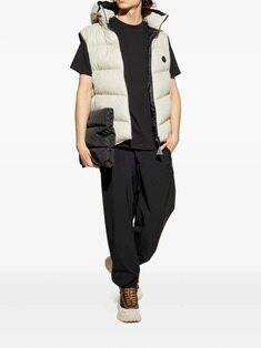 몽클레어 남성 티셔츠 25FW 몽클레르 입체 로고 코튼 티셔츠 8C00026 썸네일 2