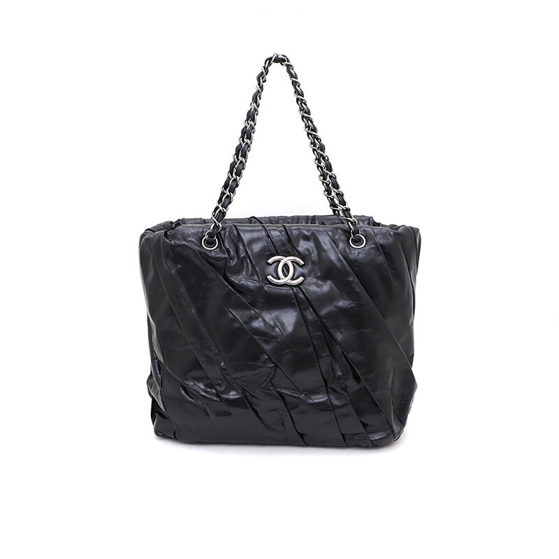 샤넬 A47835 시즌 블랙 레더 CC은장 체인 쇼퍼백 겸 숄더백kk33244332 - Chanel