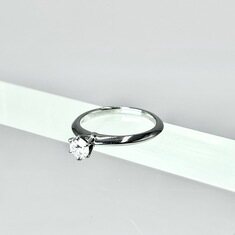 티파니앤코 솔리테어 다이아 반지 웨딩 링 0.36CT 10호 썸네일 3