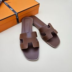 에르메스 오란 여성 샌들 블랙 화이트 골드 H021056Z 썸네일 3