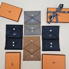 에르메스 칼비 듀오 카드지갑 카드홀더 블랙 에토프 골드 H083035CK 썸네일 1