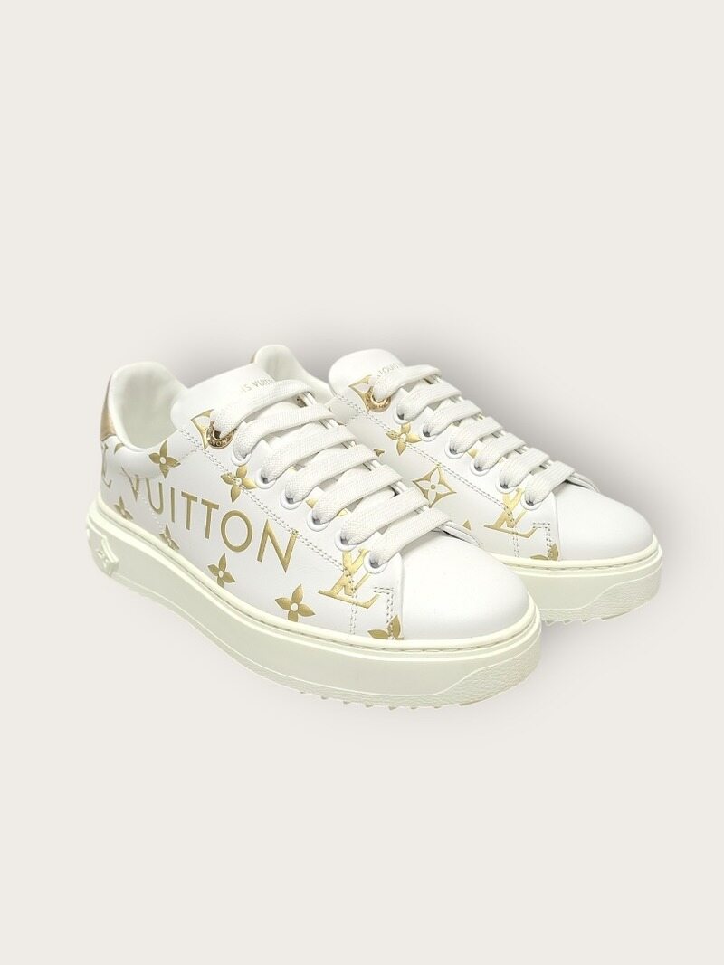 [중고명품/루이스잇] 35 / 루이비통 화이트 골드 레터링 로고 타임아웃 스니커즈 - Louis Vuitton