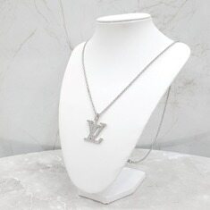 [럭스유] 루이비통 LV 다이아 화이트골드 라지 펜던트 목걸이 Q93821 썸네일 1