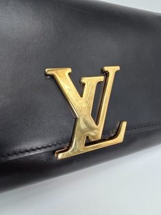 LV 루이즈 체인 숄더백  썸네일 7